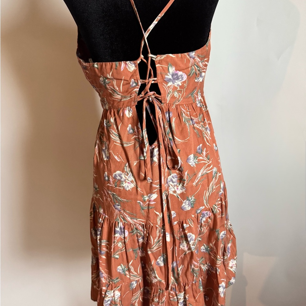 Strappy Lulus Dress M - Picture 4 of 5
